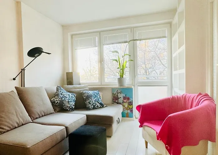 Warsaw Washington Avenue Apartment